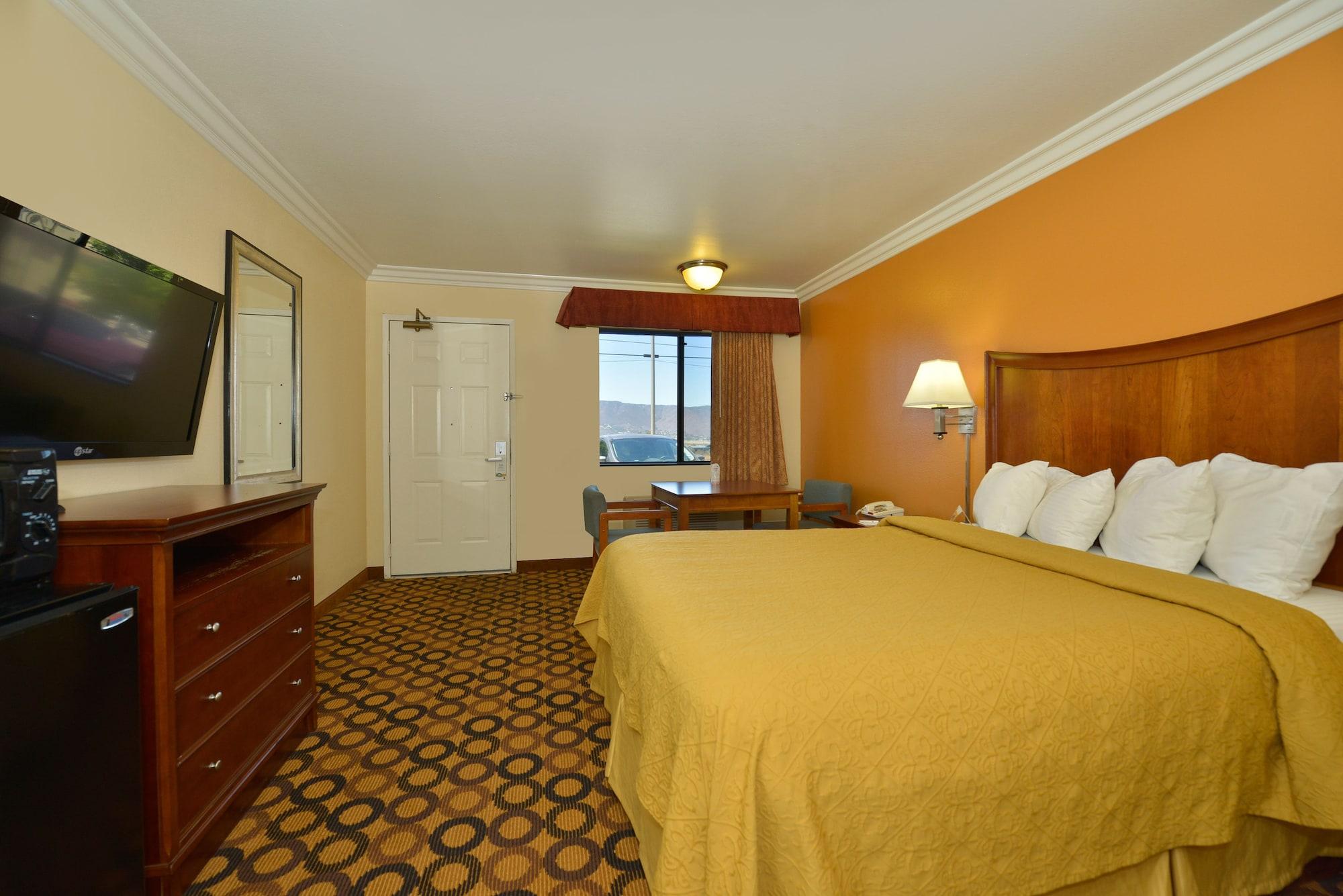 Quality Inn Lake Elsinore I-15 Kültér fotó