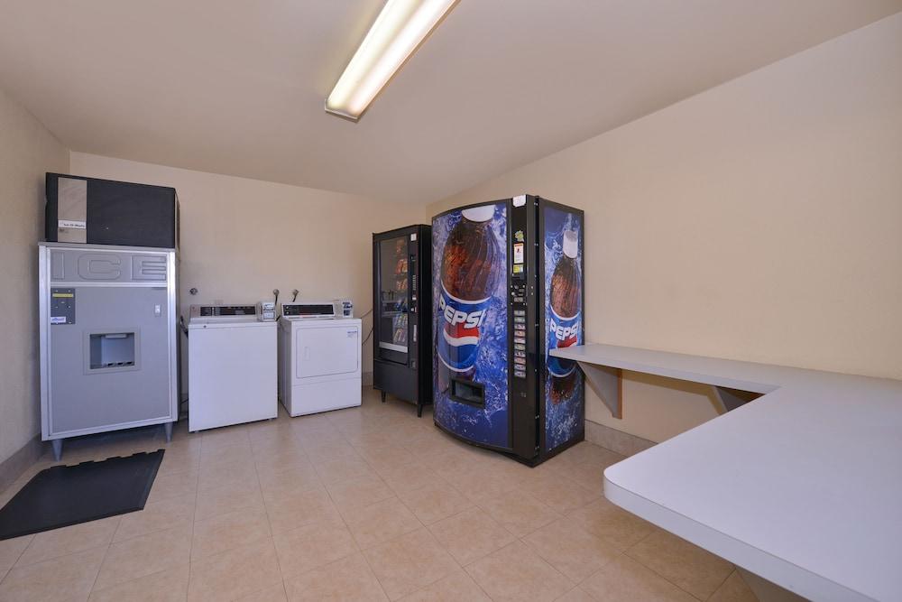 Quality Inn Lake Elsinore I-15 Kültér fotó