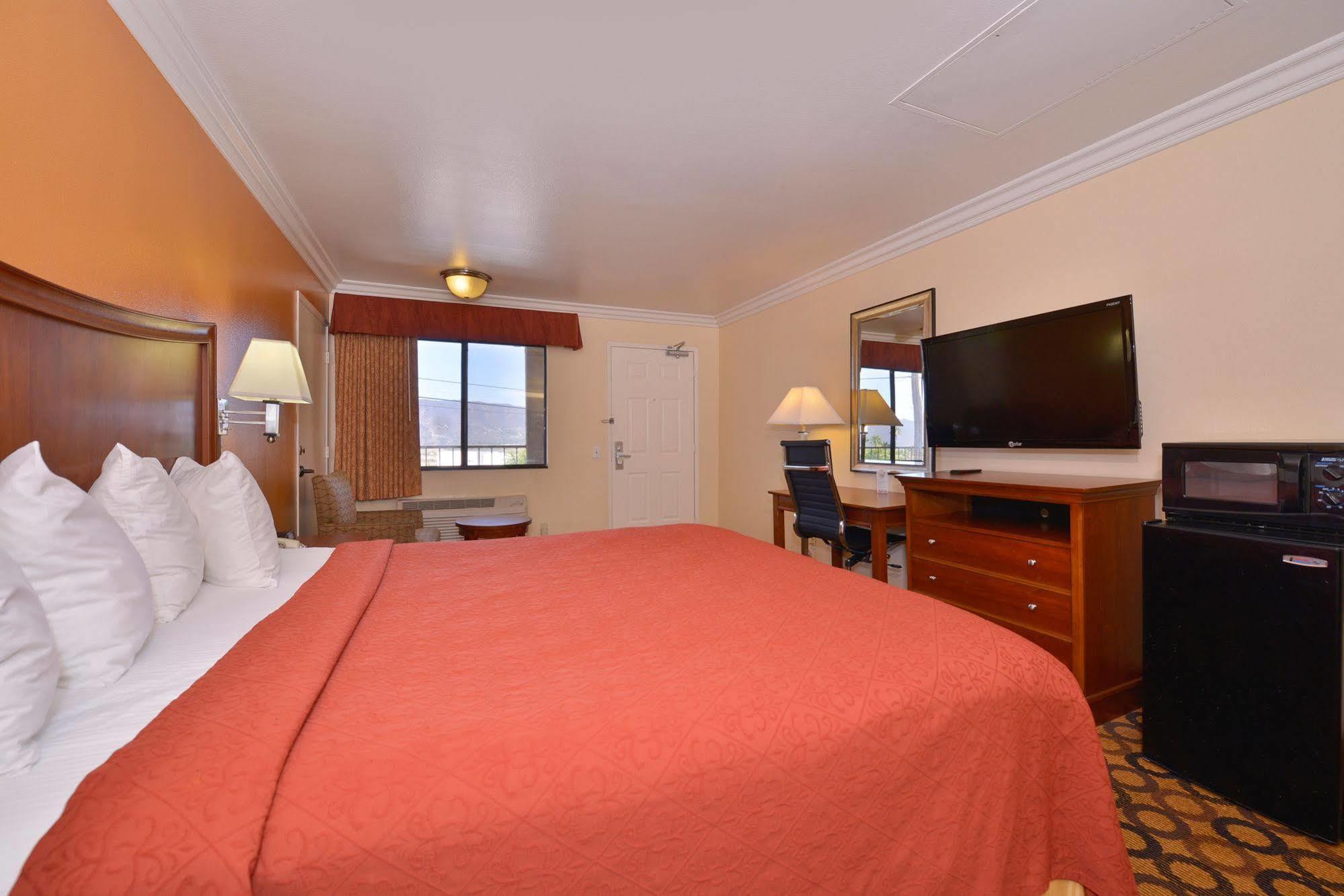 Quality Inn Lake Elsinore I-15 Kültér fotó